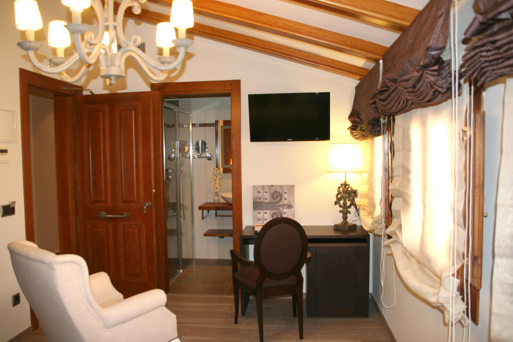 Hotel Castillo De Alquézar Cameră foto